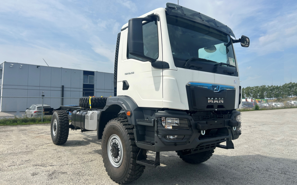 TGM 18.250 4x4 BB CH 1