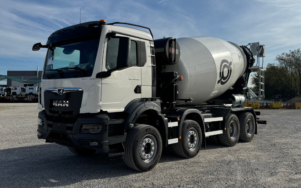 TGS 41.400 8x4 BB CH - Mixer CIFA (10 m3) 1