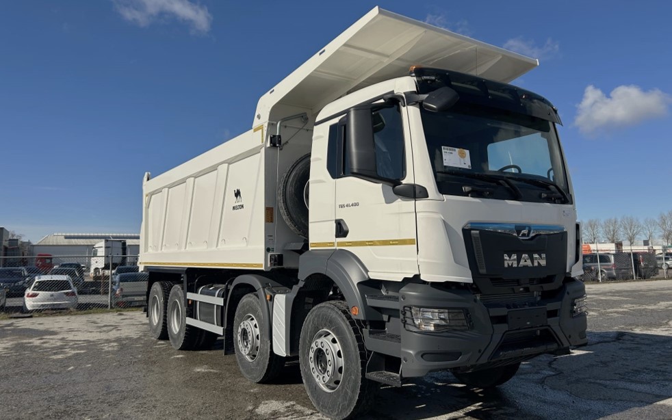 TGS 41.400 8X4 BB CH – TIPPER TRUCK 3