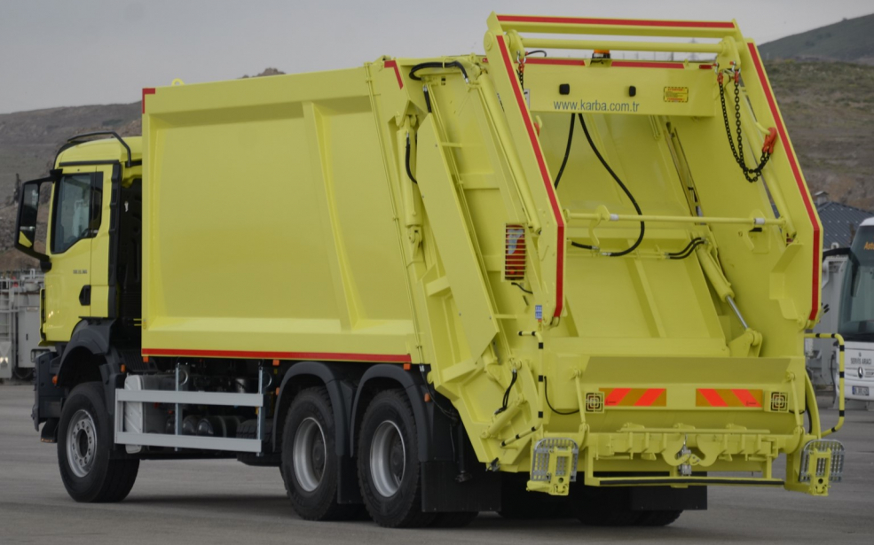 TGS 33.360 6X4 BB CH - GARBAGE COMPACTOR 3