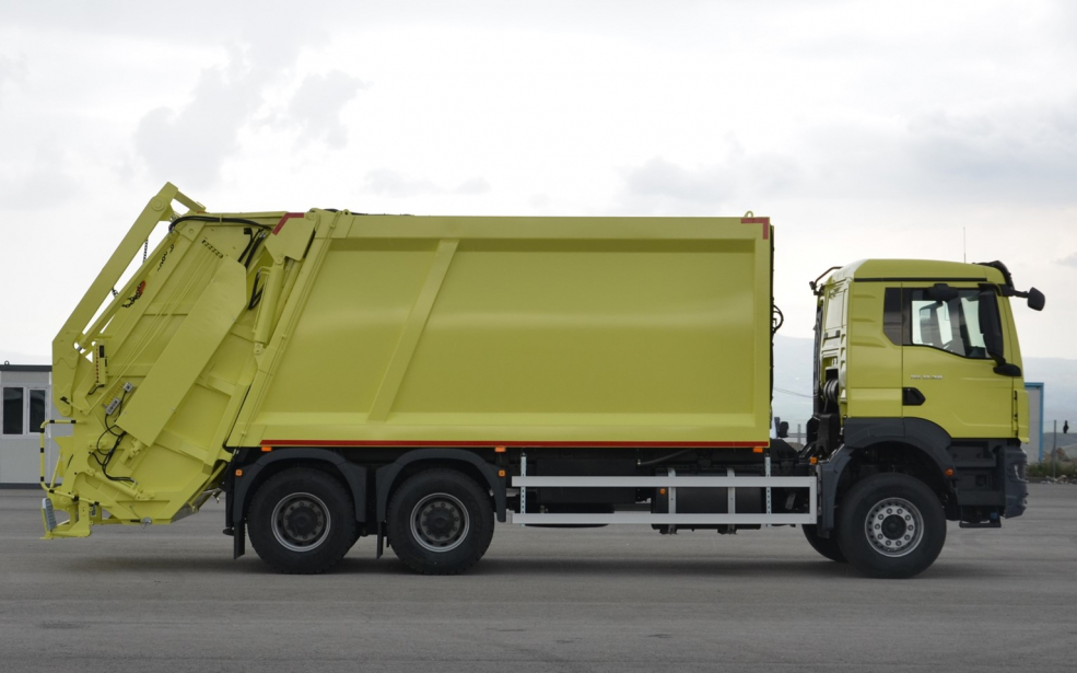 TGS 33.360 6X4 BB CH - GARBAGE COMPACTOR 5