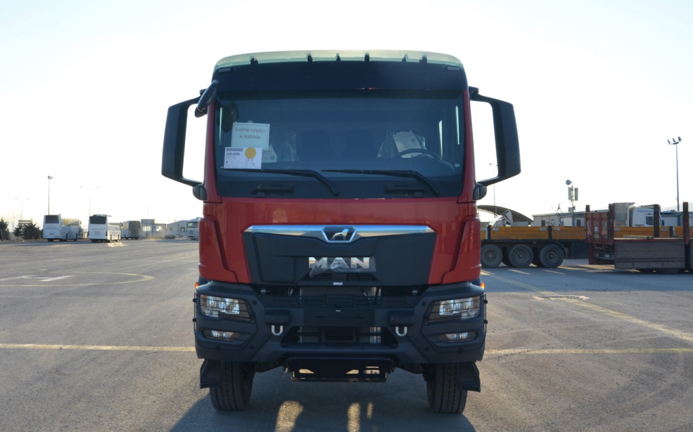 TGM 18.320 4x4 BB CH - Crew Cab Chassi 2