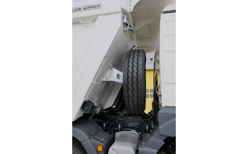 TGS 41.400 8x4 BB CH - Meiller Rear Tipper 7