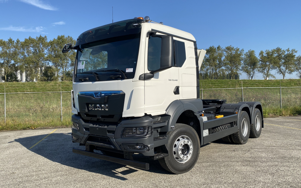 MAN TGS 33.440 6x4 BB SA - Manual 1