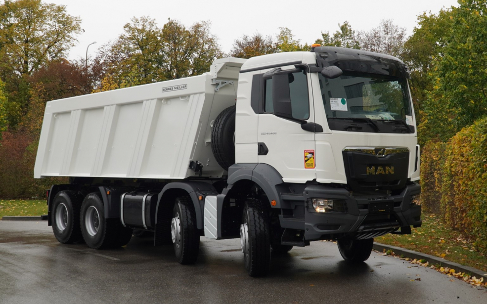 TGS 41.400 8x4 BB CH Meiler Rear Tipper 2